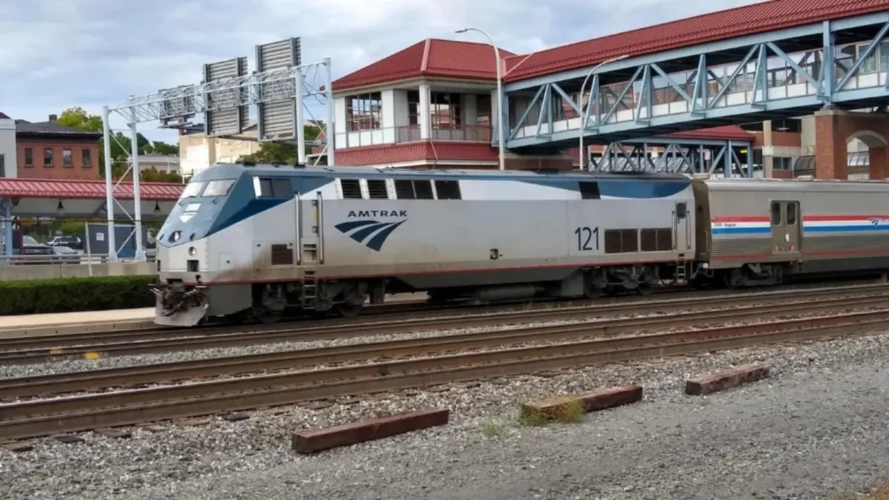Amtrak Train Station Altoona, PA (ALT)