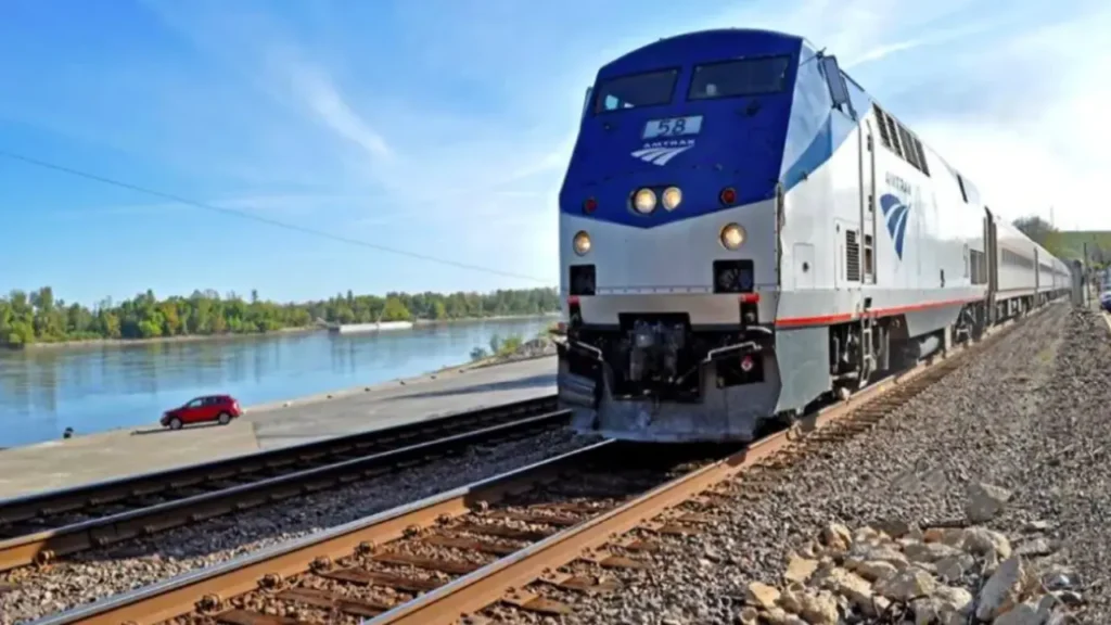 How to Apply for the Student Discount on Amtrak